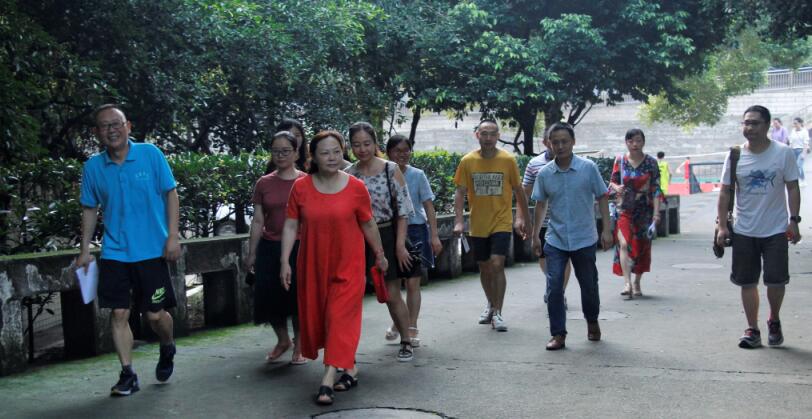 点击浏览下一页