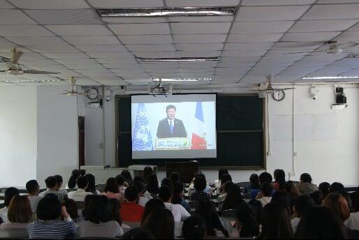 点击浏览下一页